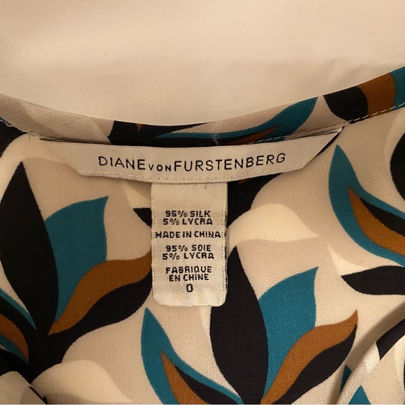 Diane Von Furstenberg DVF Sleeveless Berit Blouse Silk SIZE 0 - Picture 4 of 7